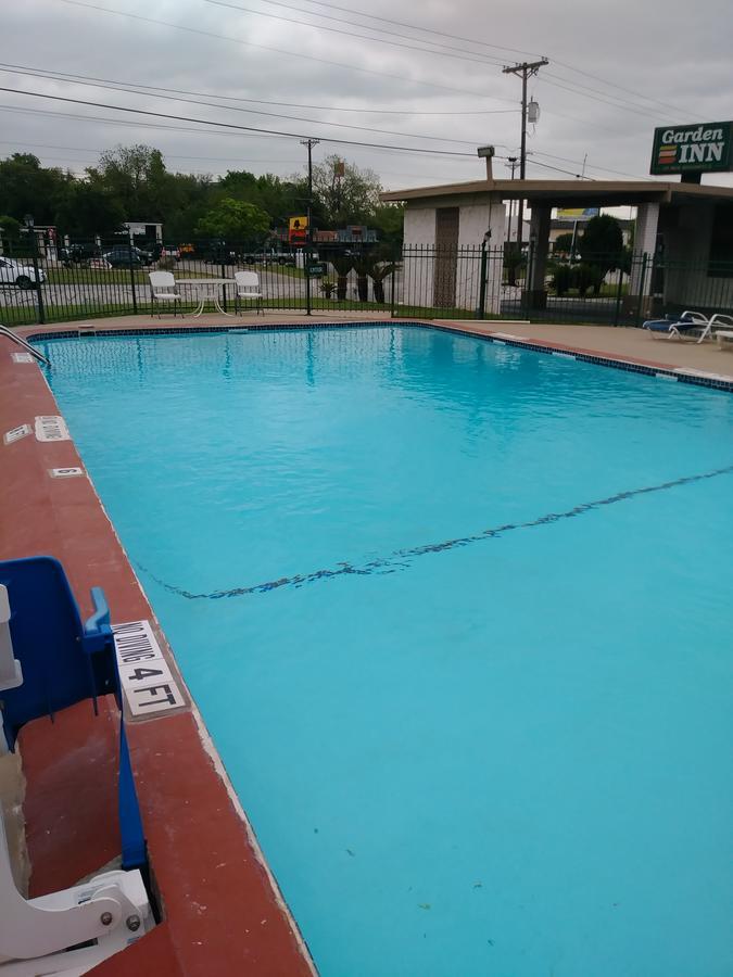 Garden Inn & Suites New Braunfels Bagian luar foto