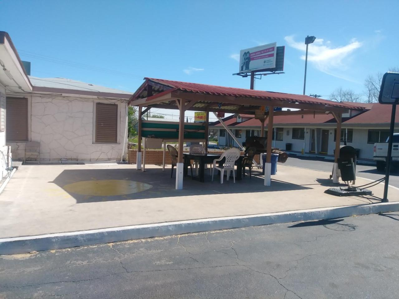Garden Inn & Suites New Braunfels Bagian luar foto
