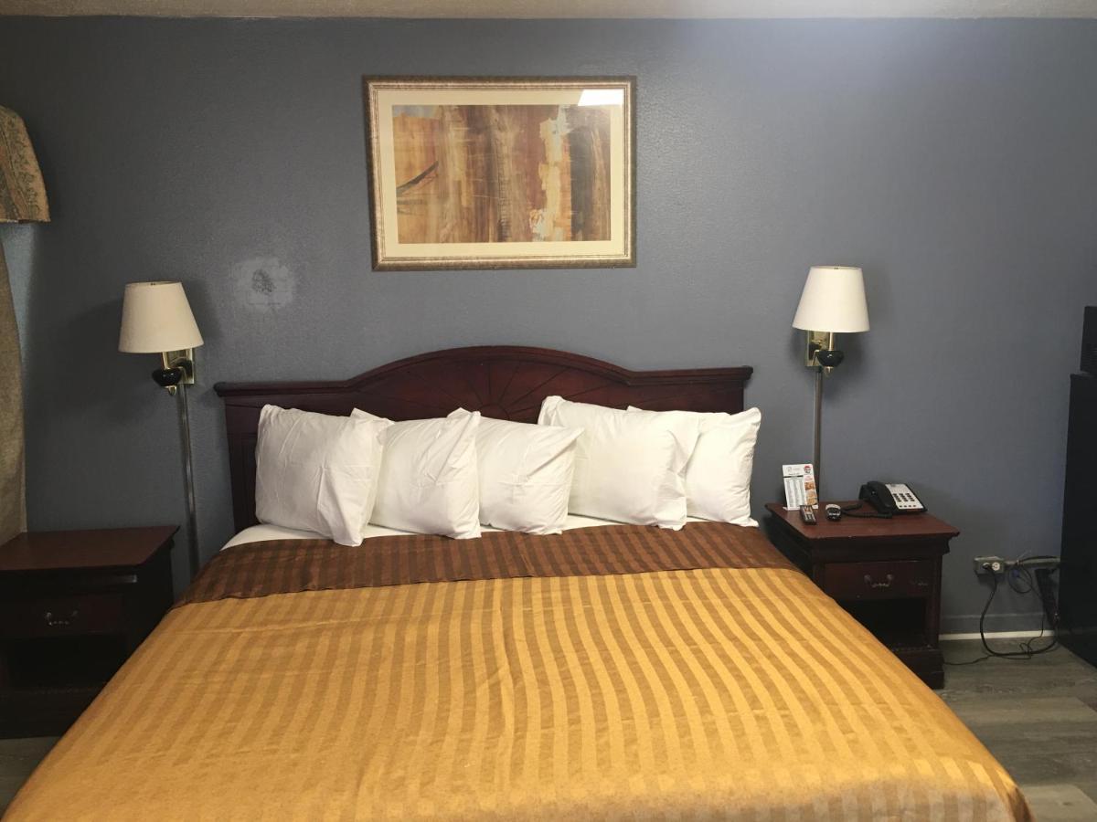 Garden Inn & Suites New Braunfels Bagian luar foto